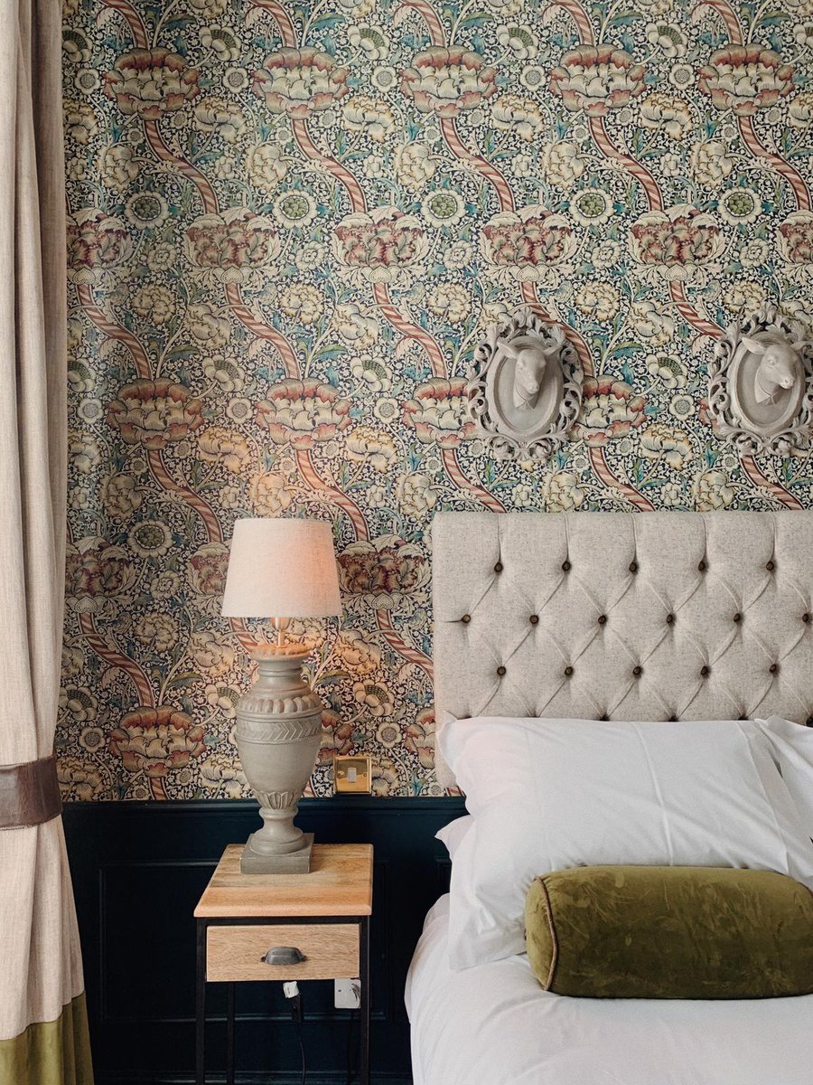 Simply stunning...

Ready for a break away in the wonderful Cotswolds? Our bedrooms are ready to welcome you...

Book your break at orlo.uk/breakinthecots…