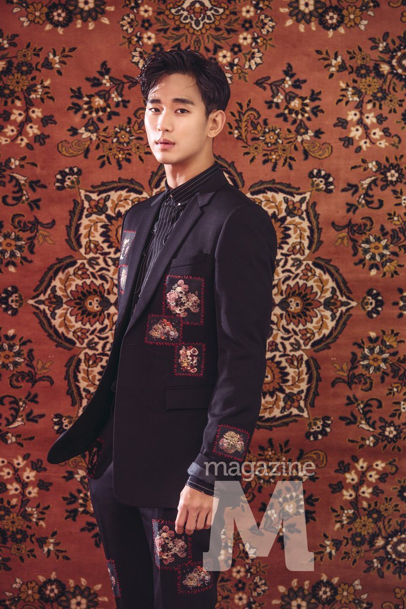 kdramawrId's tweet photo. god definitely took their time with kim soo hyun wow https://t.co/7c7y8eLY18