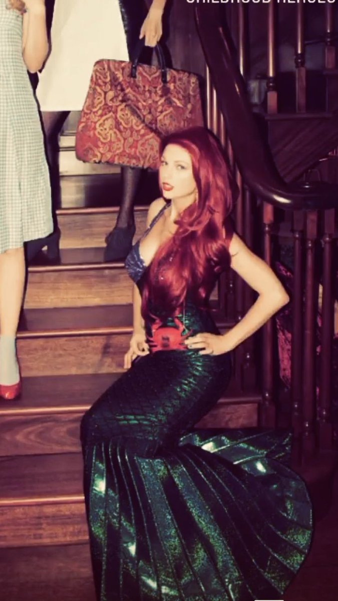 🎉 ¡Feliz #DíaInternacionalDelCosplay!

¿A qué artista acompañarías y con qué disfraz?

1⃣ <a href="/IGGYAZALEA/">IGGY AZALEA</a> de Cruela de Vil
2⃣ <a href="/justinbieber/">Justin Bieber</a> de Power Ranger
3⃣ <a href="/rihanna/">Rihanna</a> de Tortuga Ninja
4⃣ <a href="/taylorswift13/">Taylor Swift</a> de La Sirenita