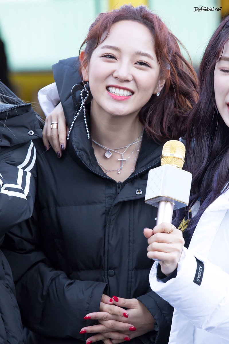 Ineffable628's tweet photo. 세정아  생일 축하해요🥳🥳🎂🎂
#HAPPYSEJEONGDAY
#스물다섯의_김세정_더_빛이_나기를
#김세정 #세정 #구구단 #SEJEONG #KIMSEJEONG #GUGUDAN https://t.co/mJRD6R1hRc