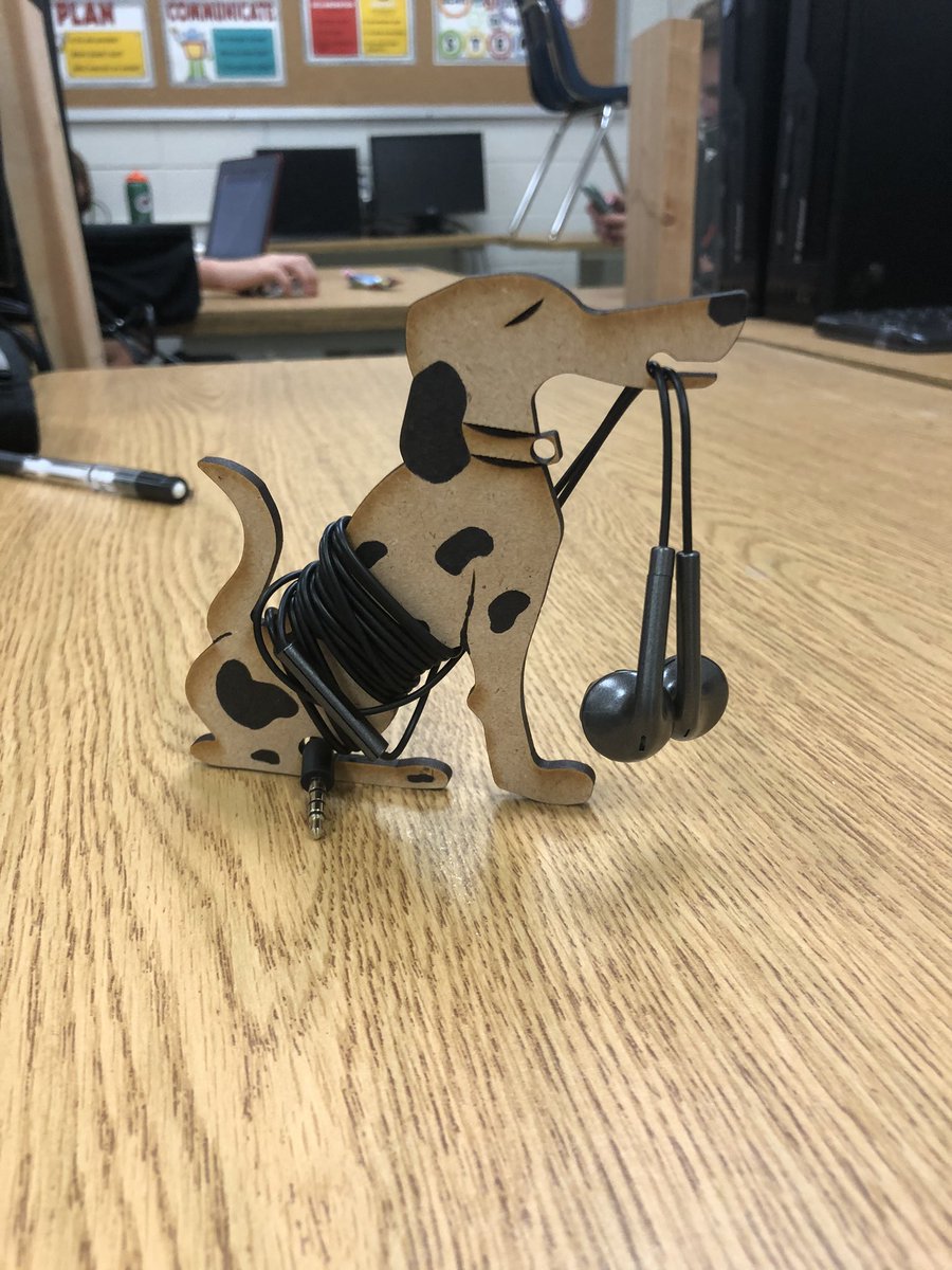 OCHSEngineering's tweet image. Engineering students creating earbud holders with a laser cutter!! Great to see their ideas come to life!! @OCHS_Principal @clay_mcelheny @OCS_CTAE