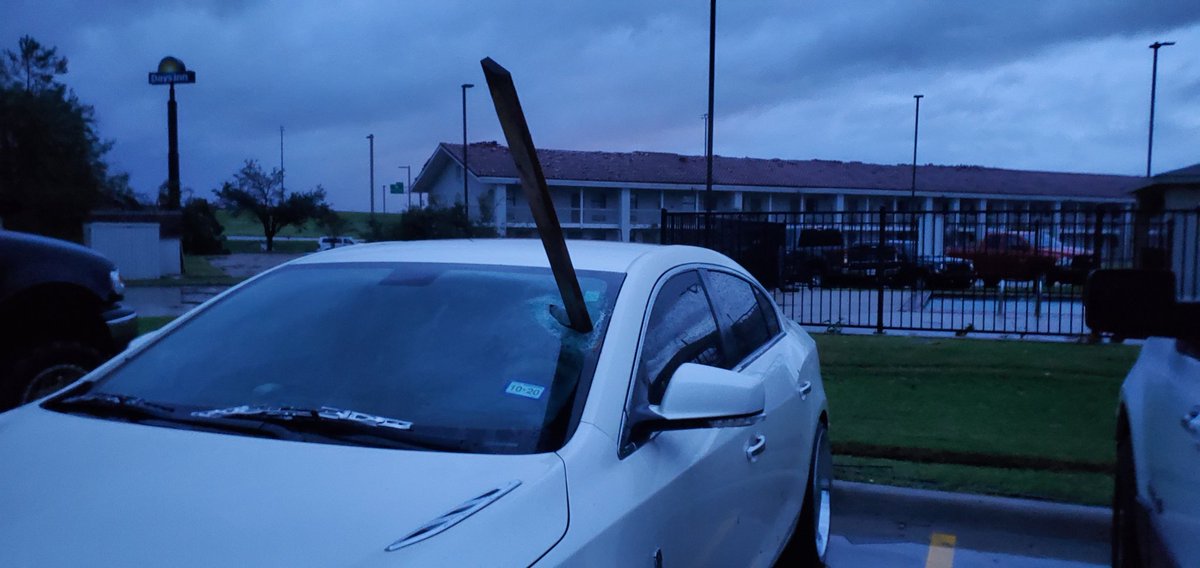 PalmettoChasers's tweet image. Vehicle damage from Hurricane #Laura in Sulphur, Louisiana. Many vehicles look this way.