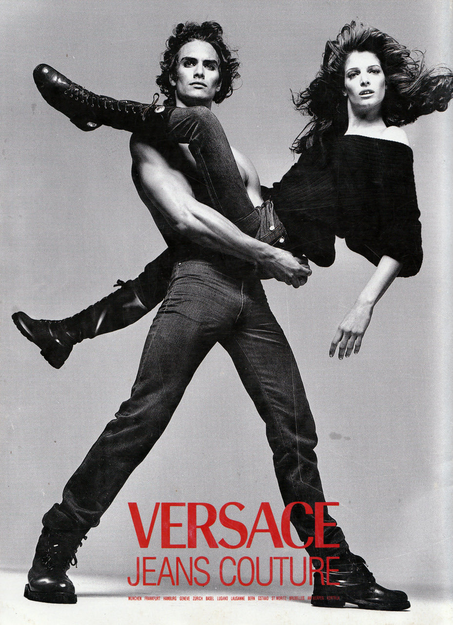 VERSACE SIGNATURE写真集 希少品 VERSACE ヴェルサーチ 写真集 SIGNATURES - メルカリ