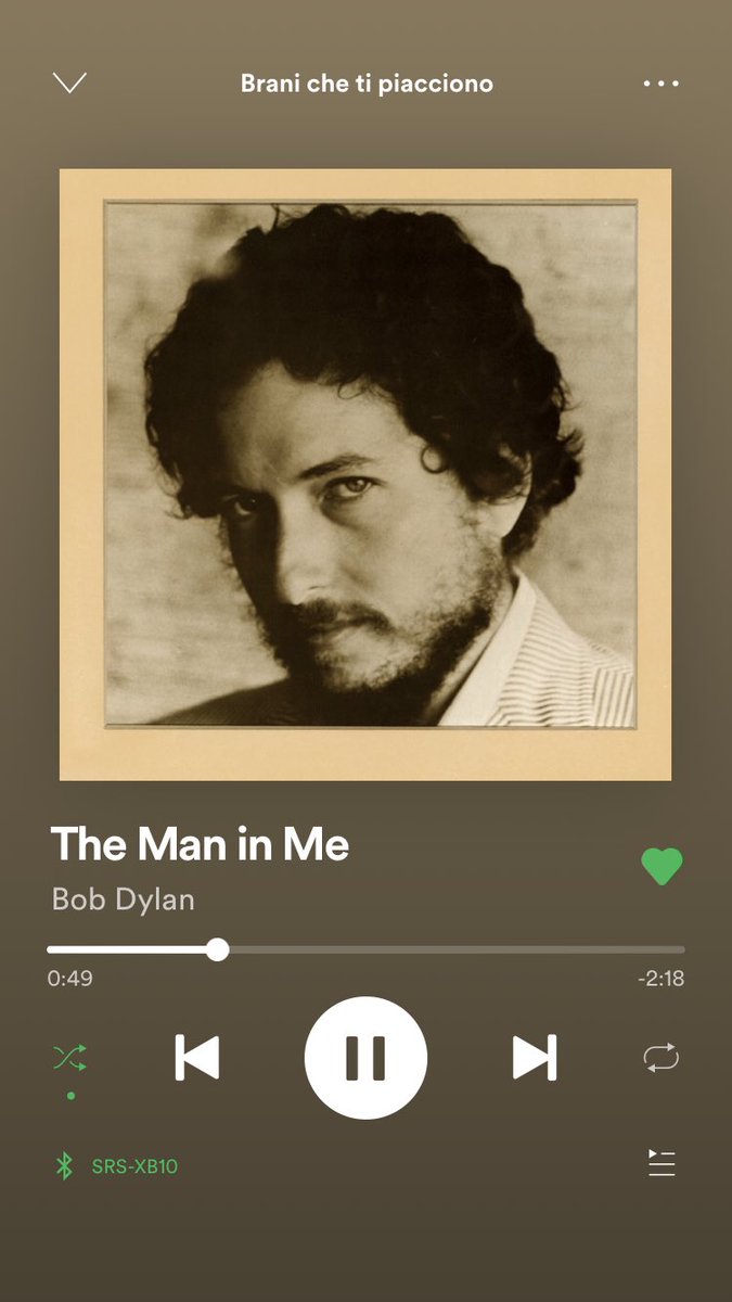 lambanog_papi's tweet image. E se @LucaBizzarri fosse in realtà Bob Dylan? 🤔
