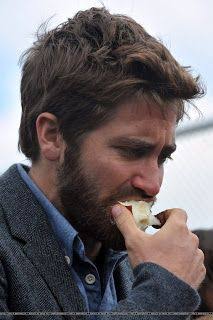 ‍ ‍ ‍ ‍ ‍ ‍ 
‍ ‍ ‍ ‍ ‍ ‍ Thanks for the apple﹐ Pan. Didn't mean to eat it all﹐ but it was so good!
‍ ‍ ‍ ‍ ‍ ‍