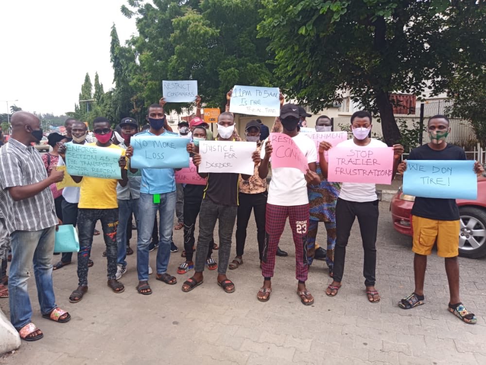 _Mideola's tweet photo. Still on the matter... #JusticeForDeedee #RestrictContainers https://t.co/OSbh3eywDp
