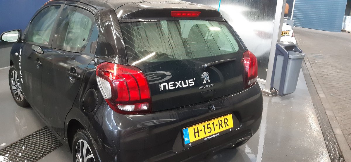 jvangeffen's tweet photo. Een lease auto van je werkgever waar je privé ook kosteloos in mag rijden is altijd leuk natuurlijk.
Het schoonhouden is iets waar ik een hekel aan heb maar ook dat hoort er bij en heb ik er graag voor over!
#buronexus @Washin7 https://t.co/jr874EzV8q