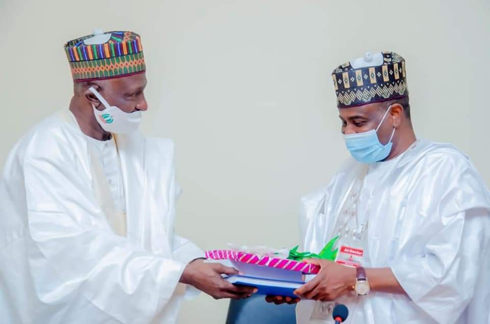 MaiakwaiUmar's tweet image. Tambuwal: Strong Institutions Are Building Blocks of Viable Development. 
m.facebook.com/story.php?stor…