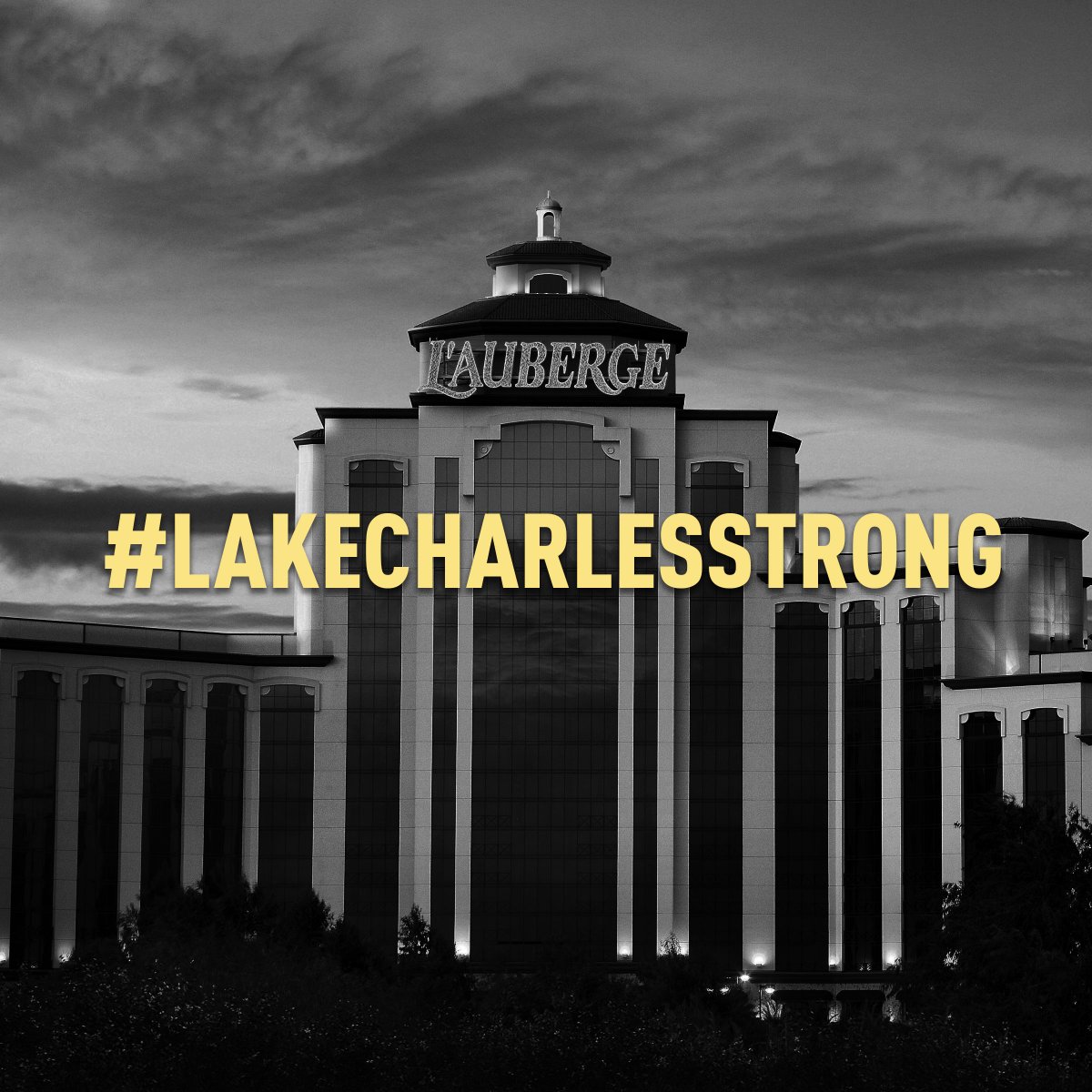 LAubergeLC's tweet image. Hurricane Laura battered Lake Charles and the Louisiana/Texas Coast. We are currently assessing the damage but know we are part of an amazingly resilient community and stand ready to do our part to help our neighbors and Team Members. Stay safe, stay strong.
#lakecharlesstrong