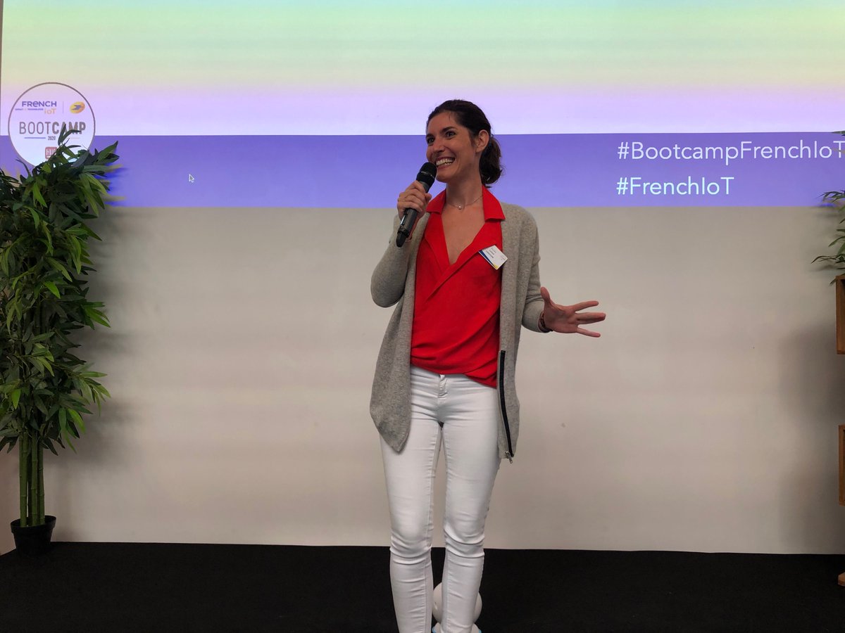 [#BootcampFrenchIoT] 
 ❝Pour que la prise de médicaments soit accessible à tous, il faut que cela devienne aussi simple qu'un jeu d'enfant... avec Joe❞ Elodie Loisel <a href="/ludocare/">LUDOCARE</a> 
#PitchContest #FrenchIoT <a href="/GroupeLaPoste/">La Poste Groupe</a>