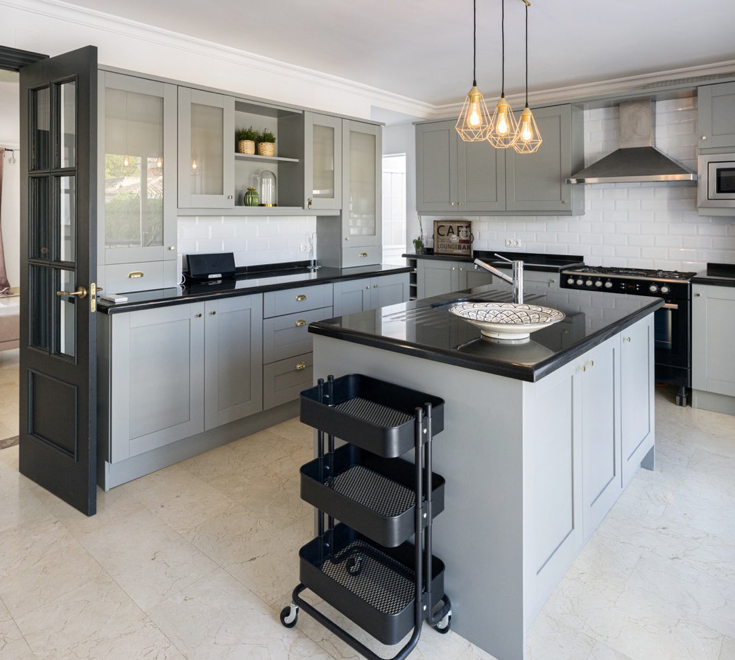 The Painted Kitchen tweet media
