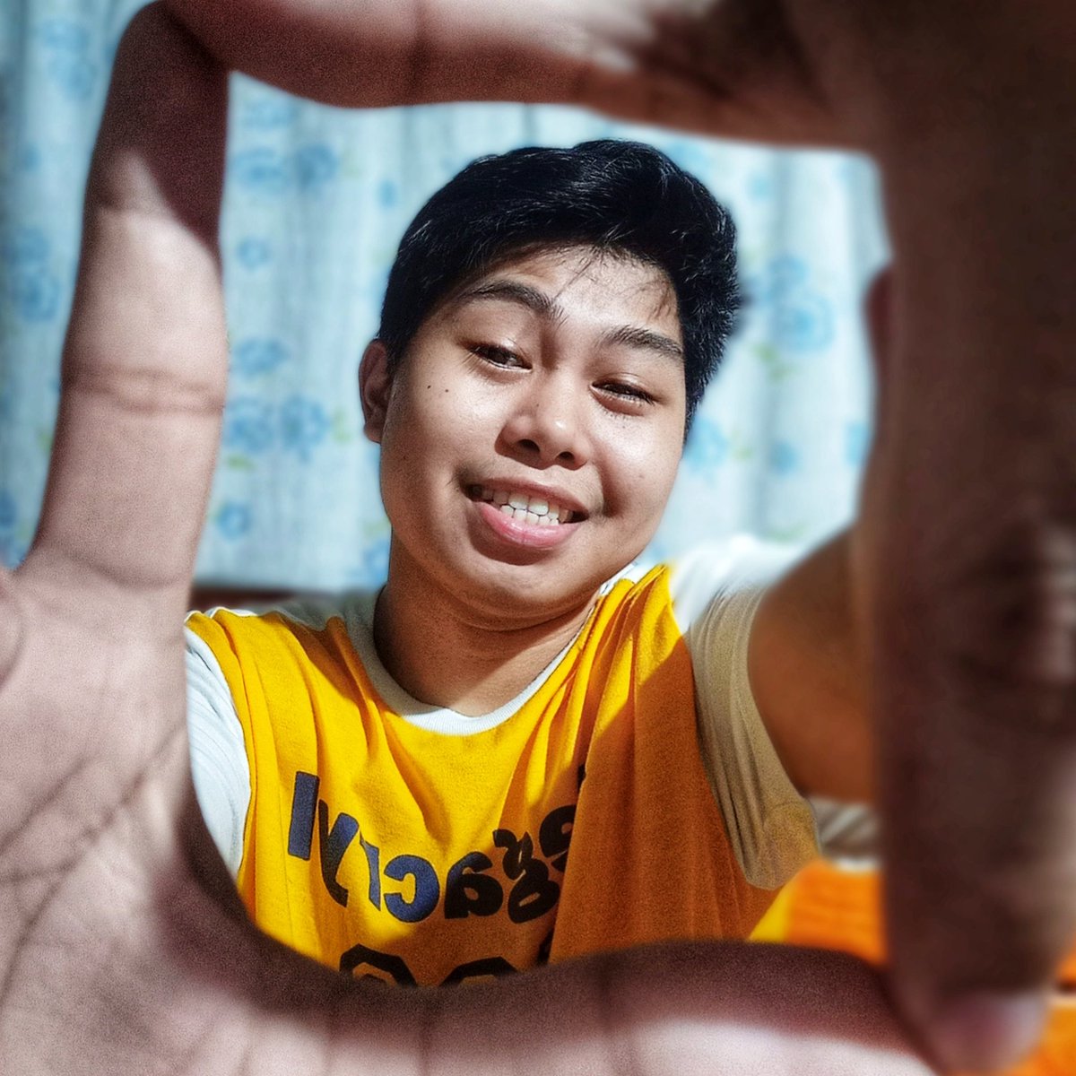 DequinaJerus's tweet photo. #NewProfilePic
No reason to be sad during this pandemic sana kayo din just STAYatHOME and you'll be safe https://t.co/vrAzg9TrQk