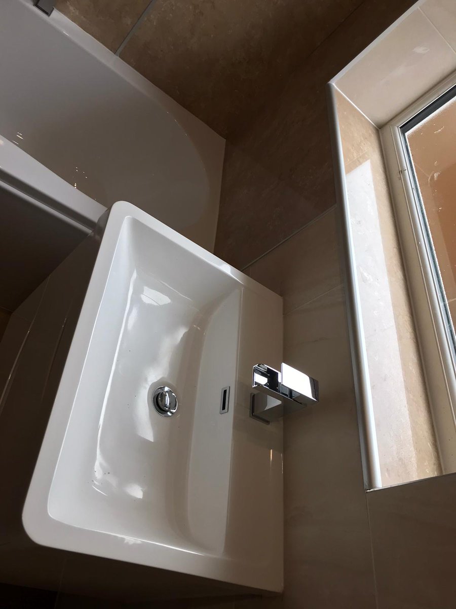 petesplumbers's tweet photo. Another great bathroom! https://t.co/hYxyaI7dC6