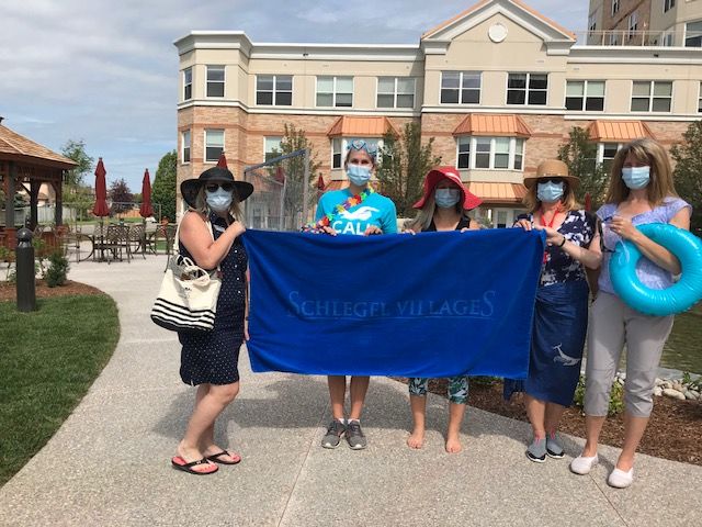 Taunton_Mills's tweet image. Retirement Team members and Leadership came ready for the beach! Looks like fun and also looks like someone was close to going in that new pond! #TauntonStrong