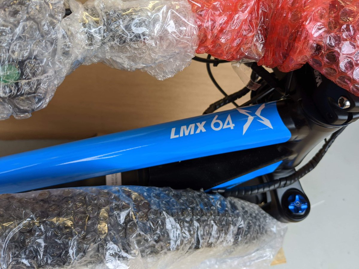 Very excited about bringing this to UK - a fully homologated Ebike with an unholy amount of power #LMX #ebike #emtb 

Testing to follow... #ilovemyjob