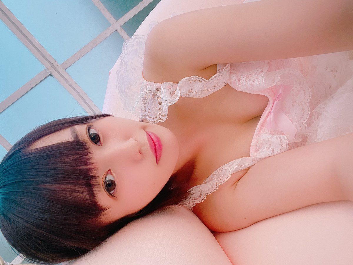 remi_nanohana's tweet photo. 🌼
🌼
きょうは #菜の花でい🌼

このツイーヨにコメント
してみてね💞

ぼくから、リプへん
のプレゼントが届くよ🌱

🐝あした(28日の朝7時)
までのコメントへ⭐️

🐝RT or いいね してね⭐️

たくさんまってますっ🐝🐰

#color_z #なのはなれみ
 #4DX級の5歳
#1stソロアルバム #Wonderbee!

発売ちゅ🐝 https://t.co/W1KAe88DKM