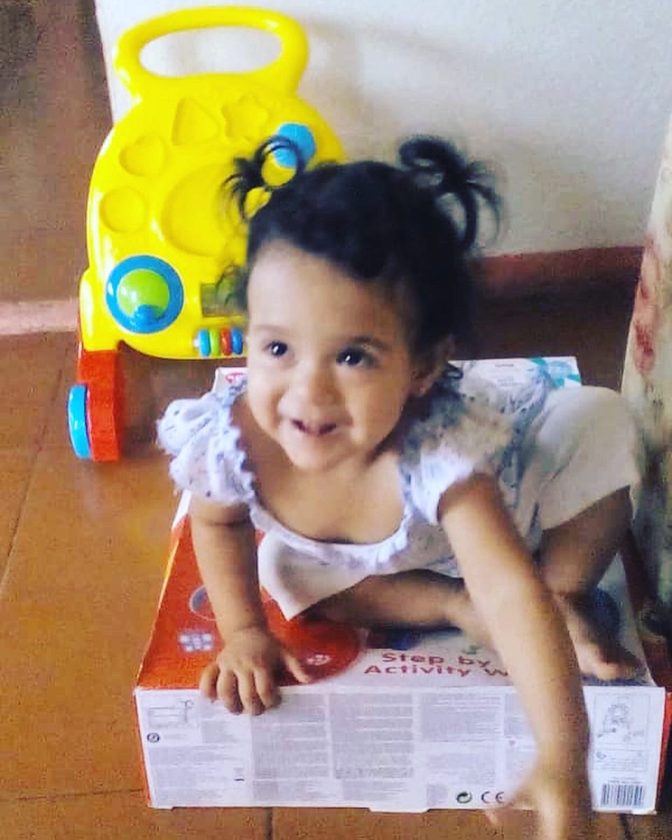 MasisMoreFound's tweet photo. El Valle: María Victoria feliz de recibir su juguete!!! Miles de gracias y bendiciones DLB https://t.co/beFp68ymei
