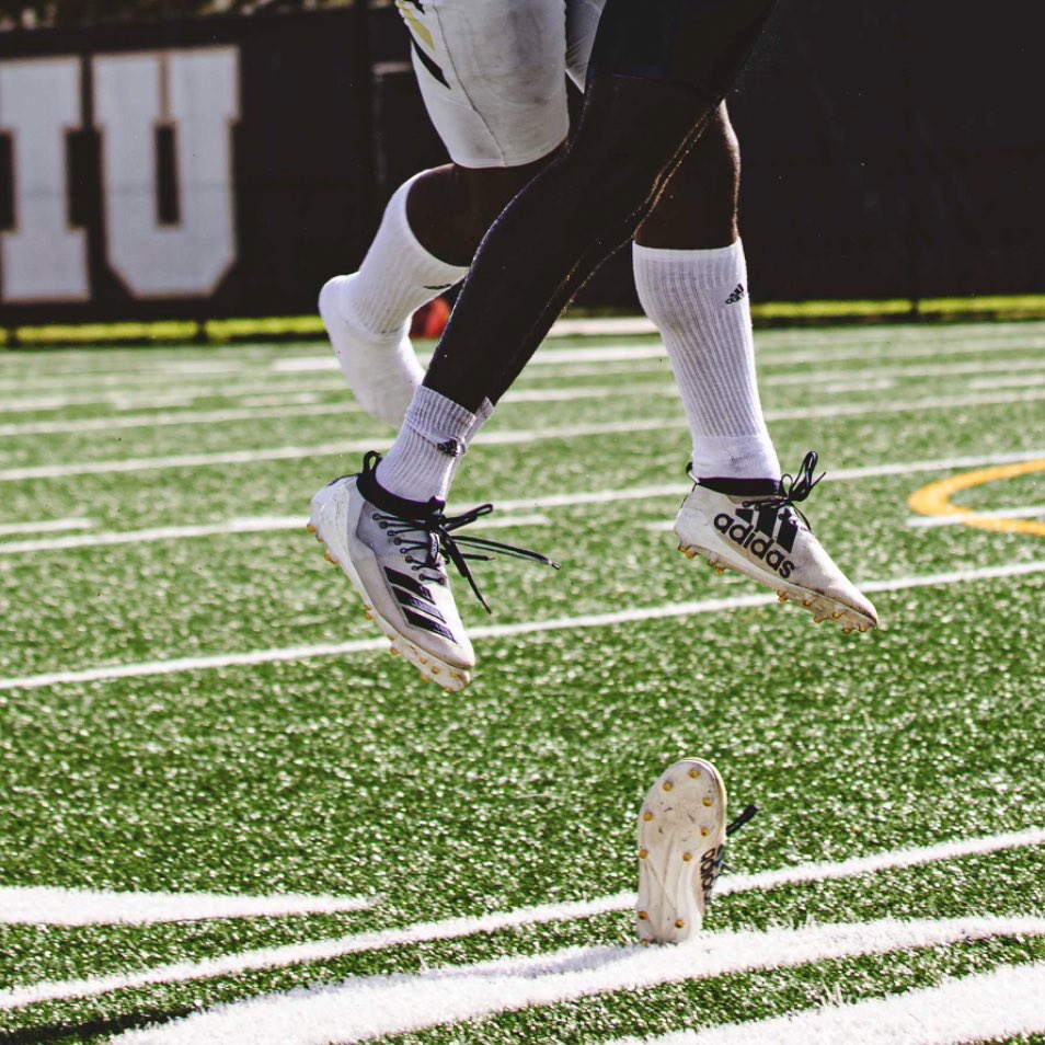 FIUFootball's tweet photo. We’ve got WRs jumping out of their cleats 👀 

#PawsUp 🐾 | #PantherPride https://t.co/BGsZDkQbts