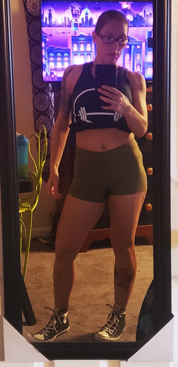 KMJerseyGirl1's tweet photo. Push
#hipthrust #bootyexercise
#over40fit #StrengthTraining #womanwholift #barbellgirls https://t.co/vw3NeeiaNg https://t.co/SEtIoi6FaJ https://t.co/FdMLGeiaFU