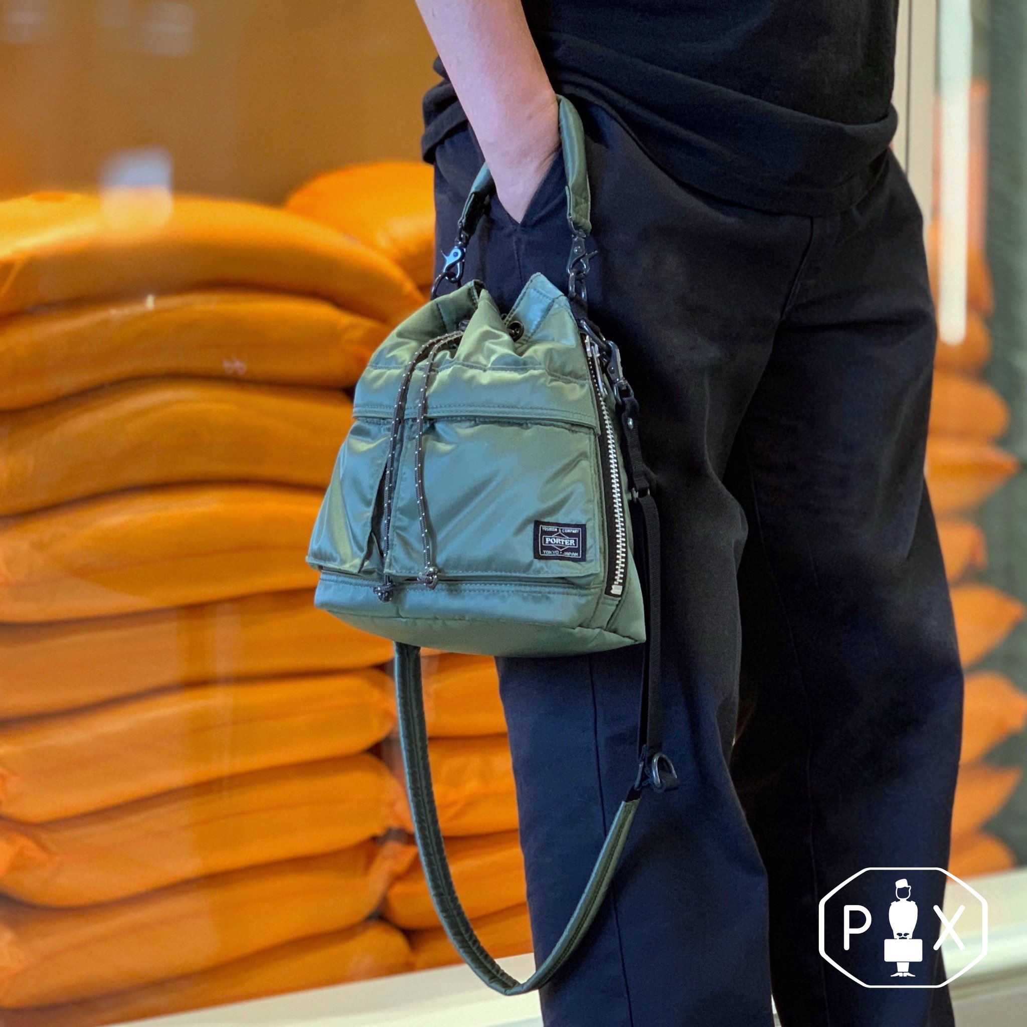 PORTER×HYKE 2WAY TOOL BAG (LARGE) BLACK | myglobaltax.com PORTER×HYKE 2WAY TOOL BAG (LARGE) BLACK | myglobaltax.com