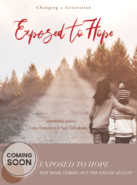 CG_1LifeATaTime's tweet photo. "Exposed to Hope" - a new book coming out next month. Find out more about the purpose of the book as well as information on why it's important for every parent to be educated on global child trafficking.#AugustNews #25YearsCDM #ChangingaGeneration https://t.co/JlXJ9ltvoV https://t.co/DeLfdr54zW