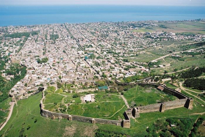 Derbent is the oldest city in Russia with 5,000 years of history. The first mosque in Russia built 1300 years ago is located in the city’s heart.