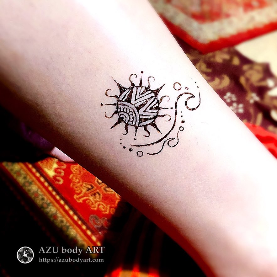 Azu Body Art ジャグアタトゥー大阪 ヘナタトゥー大阪 コンパス 太陽と波でお任せワンポイントデザイン ジャグアタトゥー大阪 ジャグア ジャグアタトゥー メヘンディ ヘナタトゥー ヘナアート ボディーアート ボディーペイント フェイク Azu Body Art ジャグアタトゥー大阪 ヘナタトゥー大阪 コンパス 太陽と波でお任せワンポイントデザイン ジャグアタトゥー大阪 ジャグア ジャグアタトゥー メヘンディ ヘナタトゥー ヘナアート ボディーアート ボディーペイント フェイク