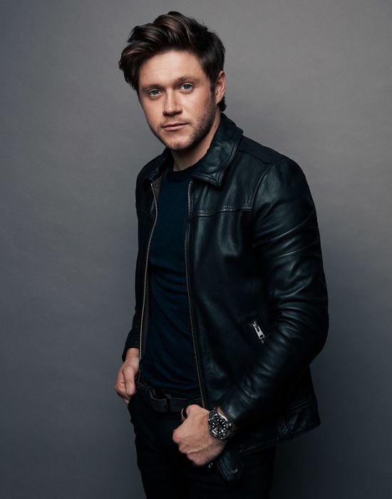 Niall.This photo shoot.That's it. That's the tweet.