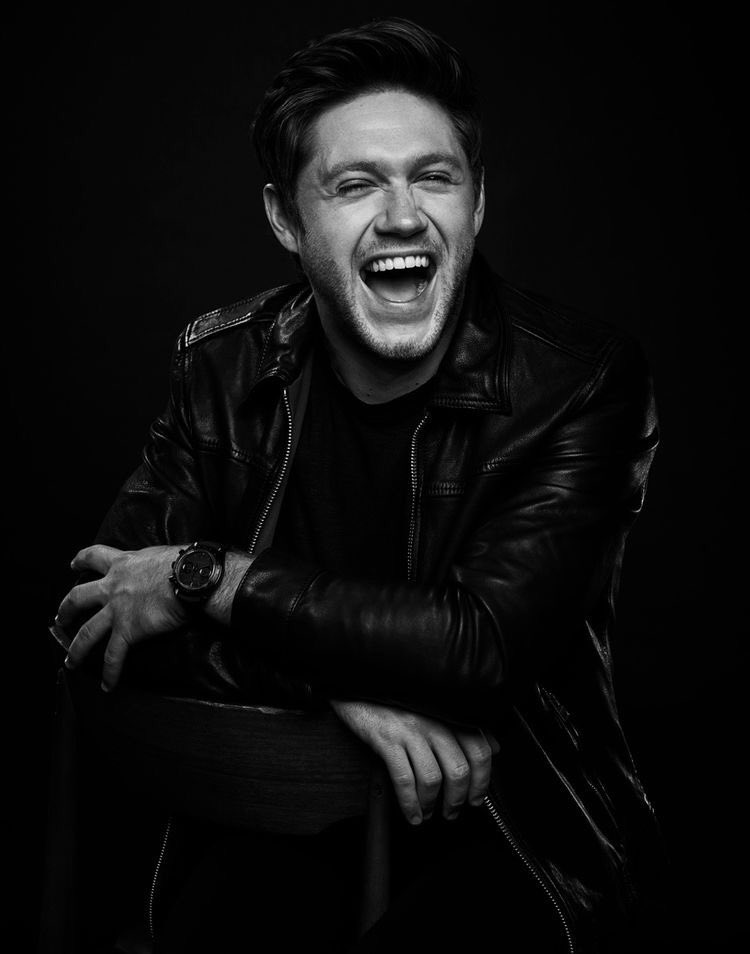 Niall.This photo shoot.That's it. That's the tweet.