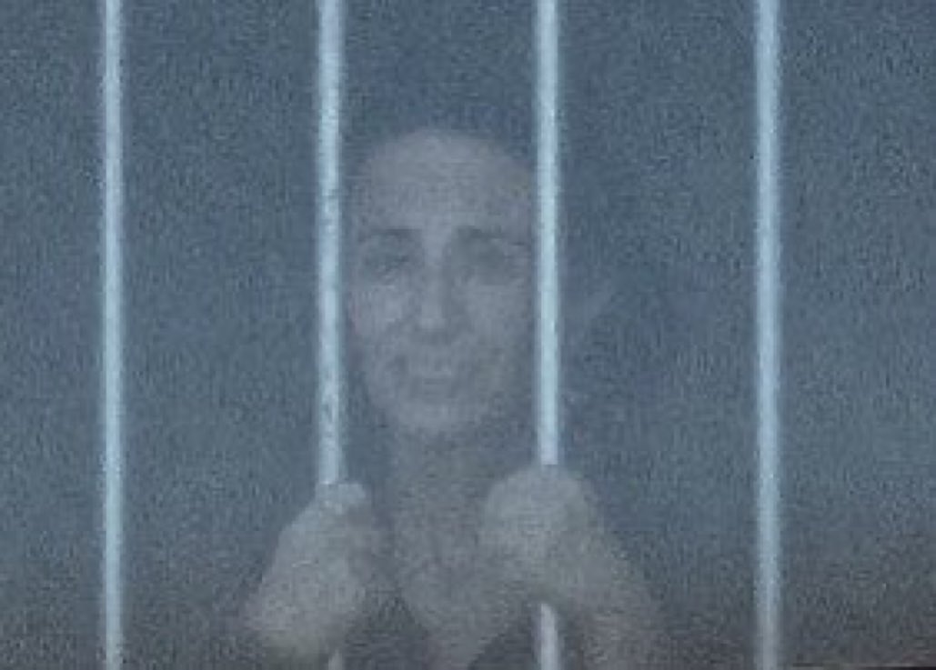 Après 238 jours de grève de la faim, l’avocate Ebru Timtik s’est éteinte aujourd’hui. Nous n’oublierons ni ton regard, ni ton courage. On meurt dans les prisons d’Erdogan dans l’indifférence de la presse française #EbruTimtik @Kimyongur