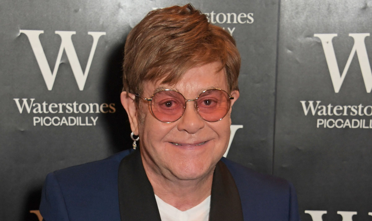 Daily_Express's tweet image. What is Sir Elton's real name? Why did he change it? express.co.uk/entertainment/…