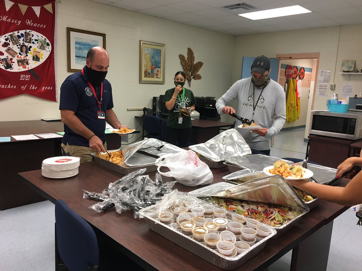 Amanda Collier tweet media