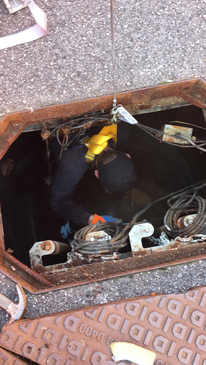 Metro Rod London North tweet media