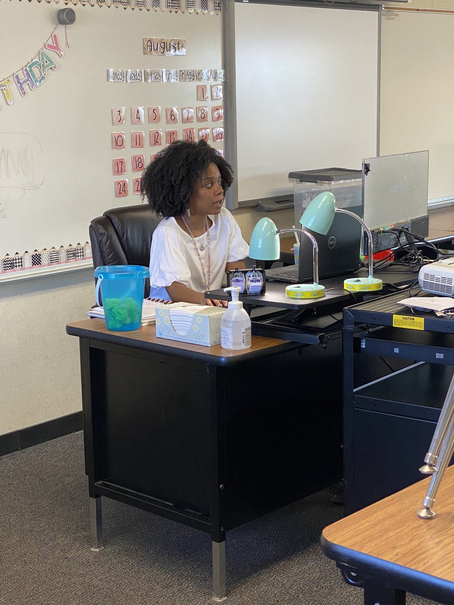 FUSD_Maple's tweet image. Maple teachers are teaching, guiding and supporting our Mustangs. Thank you for all you do! #TeamworkMakesTheDreamwork #maplestrong