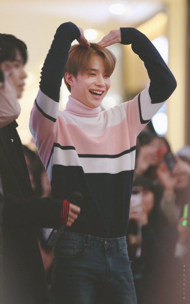 taemin and jungwoo as each other ; a thread