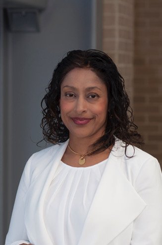Alberta_Pain's tweet photo. Dr. Maitreyi Raman, #ClinicalAssociate Professor #Gastroenterology, in the Department of #Medicine, @UCalgary & a #PhysicianNutritionSpecialist.
Presenting on #chronicpain management using diet, & mind-body interventions, to improve gut-brain #microbiome axis interconnectivity. https://t.co/DLA2VT3St3