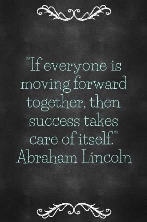 MakeAmericaUnit's tweet image. “If everyone is moving forward together, then success takes care of itself.” ABRAHAM LINCOLN #MakeAmericaUNITEDAgain🇺🇸