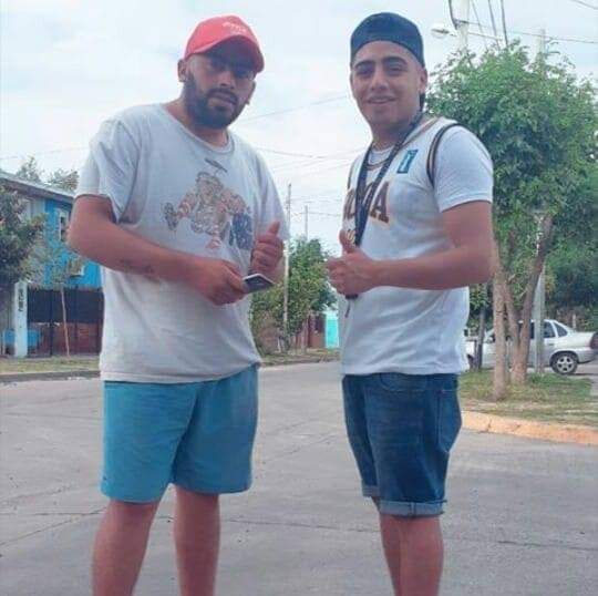 gonzalo1425's tweet photo. #DelOtrodia #ConElPrimo 😎 https://t.co/zNc36wsssM