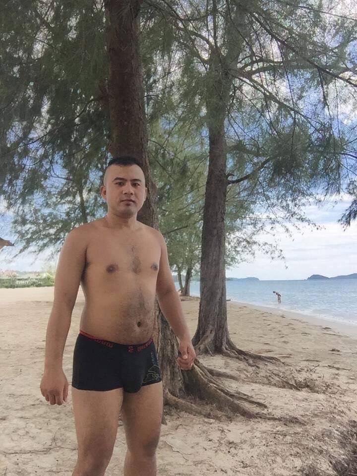 ស្រឡាញ់ប្រុស​រាងធាត់ tweet media