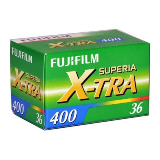 : Fuji Superia X-tra 400 / Kodak Ultramax 400 or Portra 160. #TBZ카메라  #더보이즈  #HAKNYEON  #THEBOYZ  #주학년