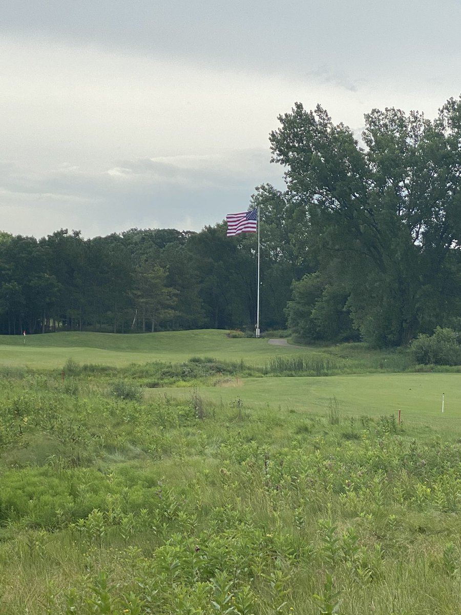MascoutinGC's tweet photo. Another shout out today. Thank you to Scott and Marlene Wheeler for the donation of the flag and flag pole repair on Hole 9 Blue! https://t.co/alSPpbbGJL