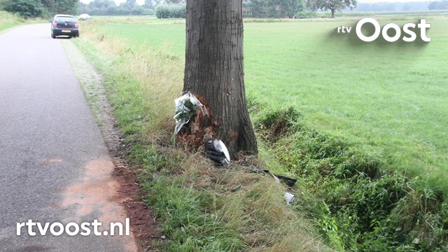 Jongen van 15 jaar bezwijkt aan verwondingen na ongeval in Markelo  . #rtvoost.