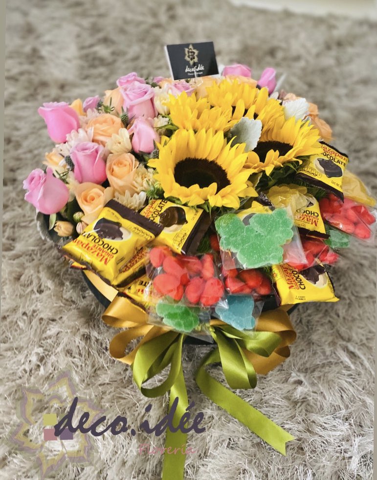 DecoFloreria's tweet photo. Un detalle muy especial con sus dulces favoritos 🌻🍭🍬
✅Contáctanos por vía whats app 🔽🔽
https://t.co/LkgeEWjZh4
✨Solicita nuestro catalogo.
🚛Envío a Domicilio
#somosdecoidee #floreriasenleon #leon #guanajuato #regalaflores #rosas #decoidee #undetalleconaroma https://t.co/nXoVaZyeBB