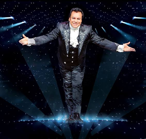 idgruperaofi's tweet photo. #IDGPatrones para recordar a @soyjuangabriel en su 4o aniversario luctuoso, se realizará un homenaje en su casa de Ciudad Juárez, Chihuahua con @AidaCuevas además la gente podrá recorrer su mansión por dentro!! https://t.co/mHhvuvpfxl