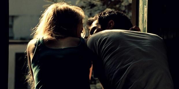 so if she's somewhere near me
I hope to God she hears me
There's no one else
could ever make me feel
I'm so alive
....
I've searched the universe
and found myself
within' her eyes

This I Love/Guns N’ Roses
#KelebeğiÖldürmek