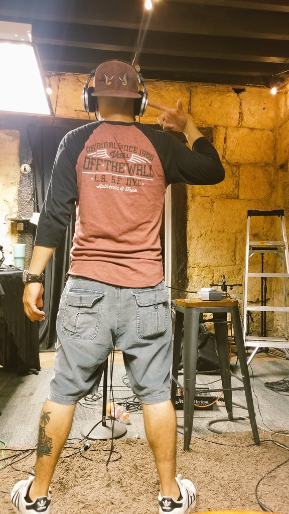 carlvader1978's tweet photo. Me at Kingdom Studio.
@vans_mx https://t.co/bJL5o6CUrr
