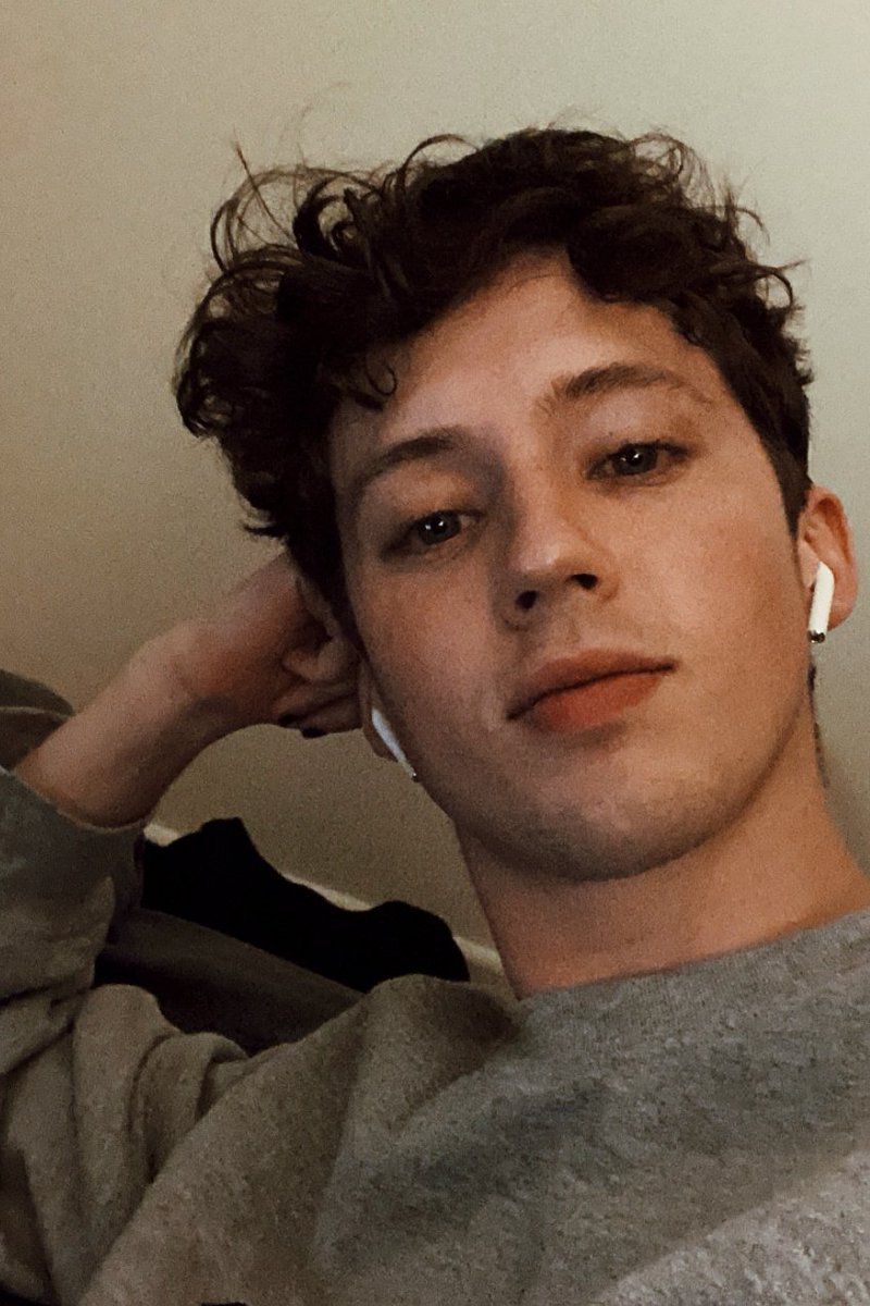troyespic's tweet photo. https://t.co/qmr1Tx4Xzg