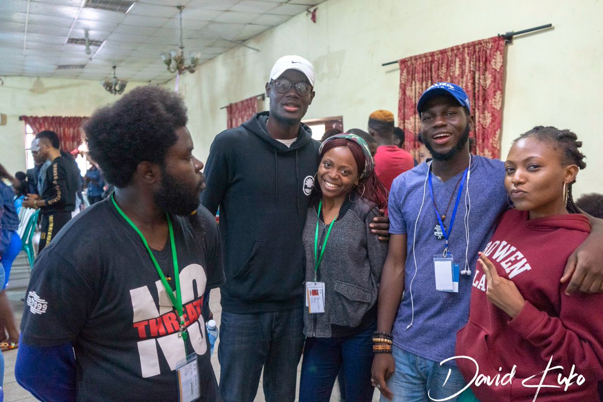 aiken_voka's tweet photo. @tissann_
@Pwaashino
@Deborah_Tatama
@preshgaza
#BoothCampThrowback
#BoothcampXV https://t.co/1nzdzqxsyk