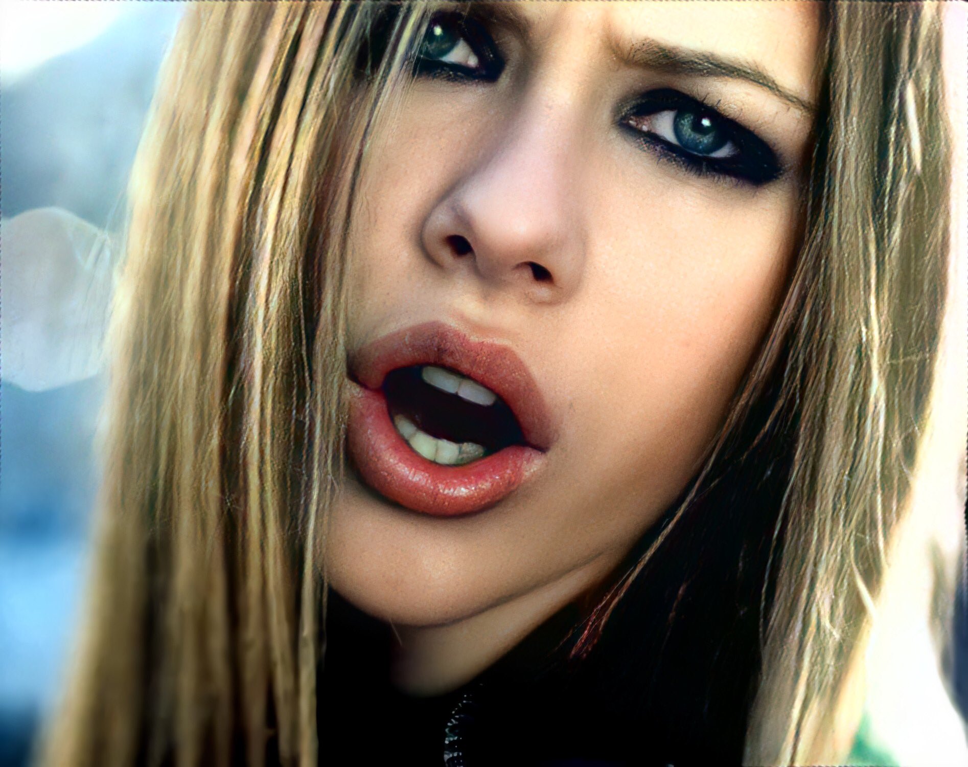Avril Lavigne 2002 Sk8er Boi Taiwan OBI 3 Track Enhanced CD Single with  Video