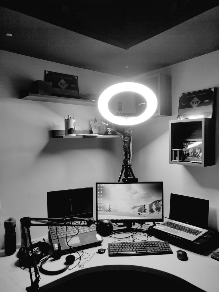 svswaminathan's tweet image. T-33 hours for the #dotnetdevsummit20. All set for the live stream!  Super excited about the full day #dotnet #virtual conference. Tune in at : bit.ly/dotnetdevsummi… @nishanil @iduggu @Anbu_Mani27 @amreshkris @techierathore @JamesMontemagno @mohit_techy @amaldevv